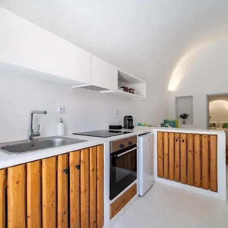 Fertimo Suites Exo Gonia Exterior photo